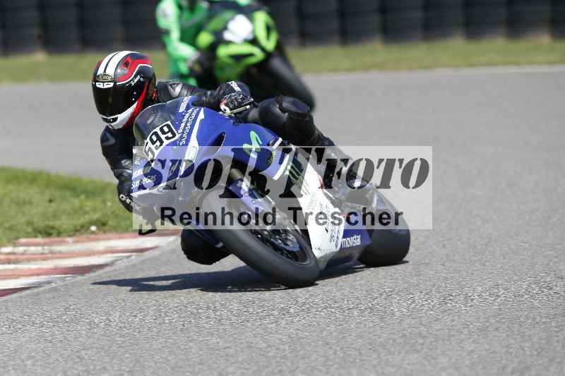 /44 09.08.2025 Plüss Moto Sport ADR/Freies Fahren/599